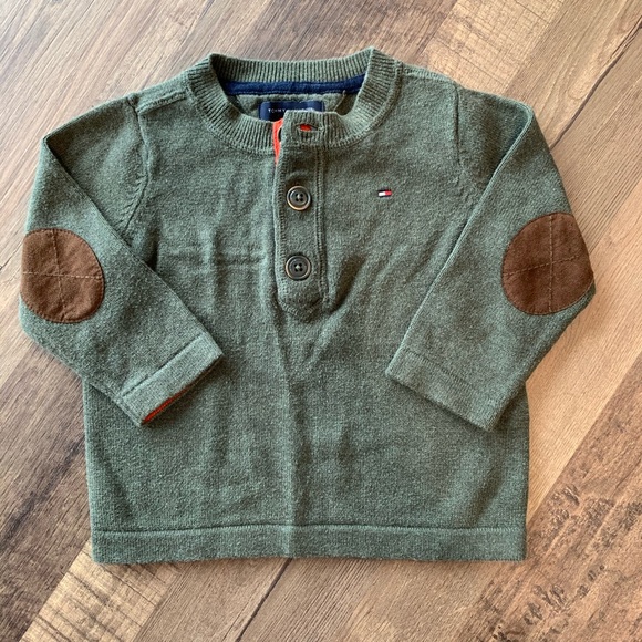 Tommy Hilfiger sweater - Picture 1 of 1